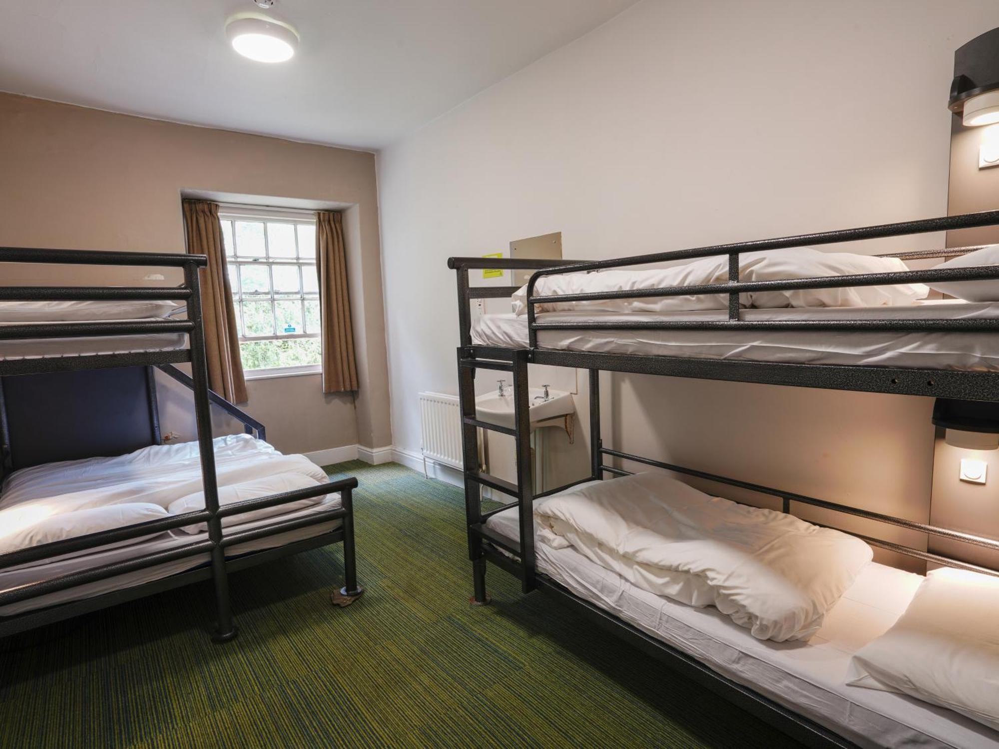 Yha * Hawkshead